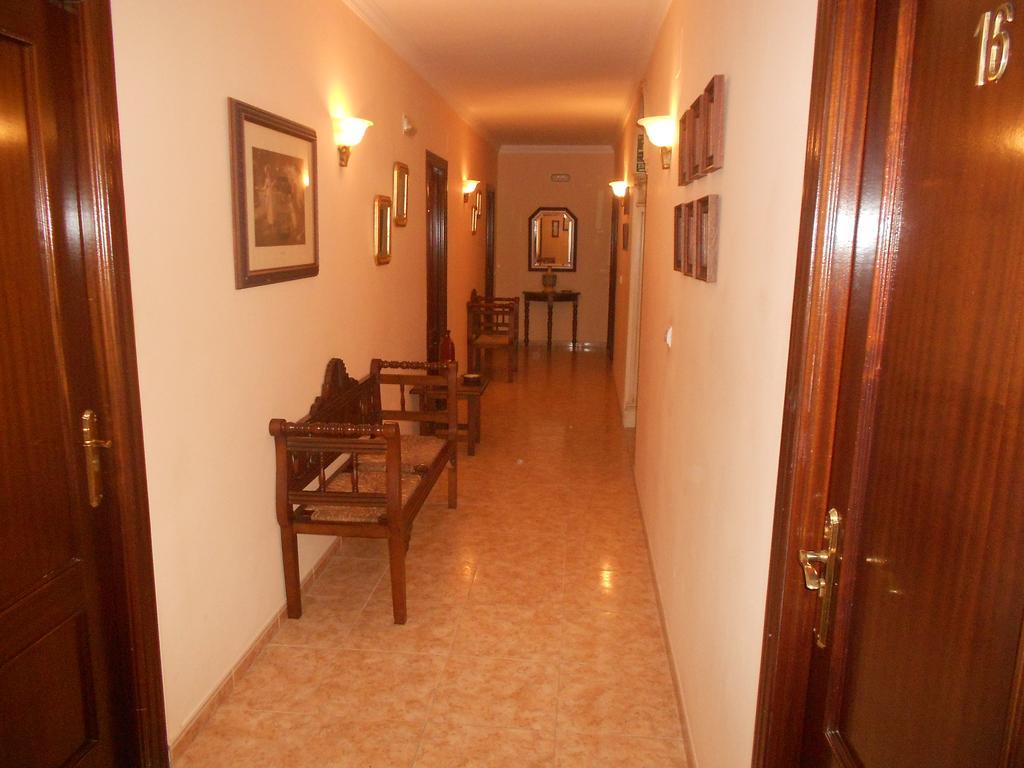 Hostal El Poligono Hotel Lucena Luaran gambar