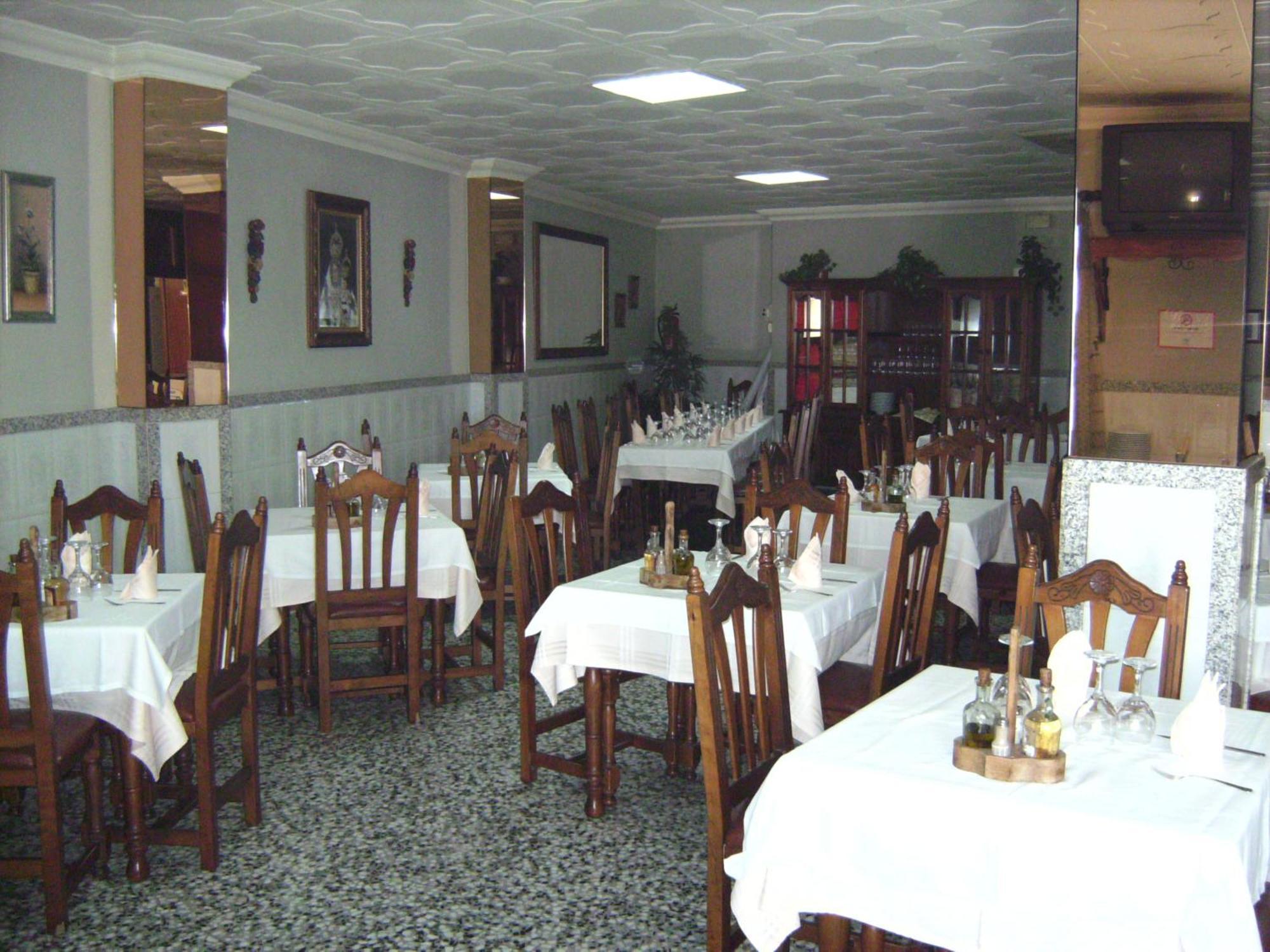 Hostal El Poligono Hotel Lucena Luaran gambar